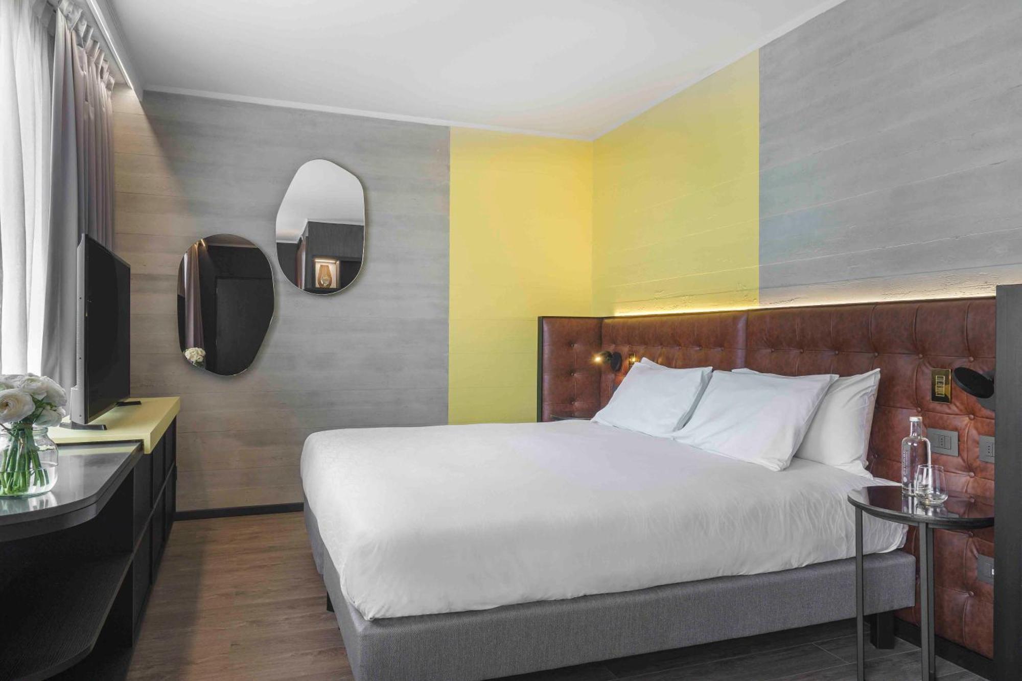 Pullman Santiago El Bosque Hotel Exterior foto A room at the hotel